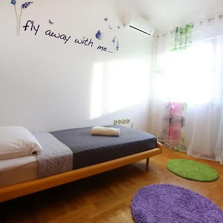 House Lavanda Premuda